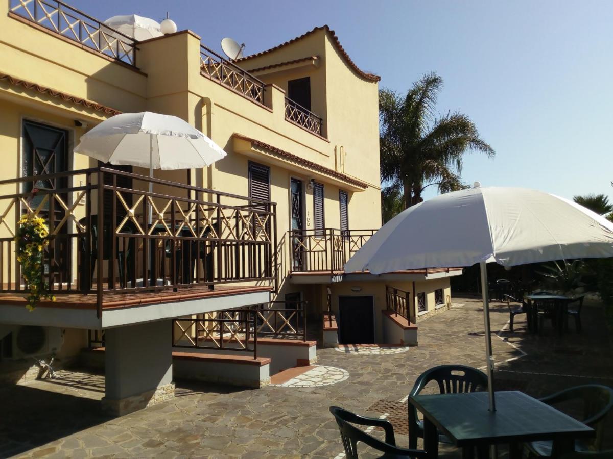 Villa Paeonia Пестум Экстерьер фото